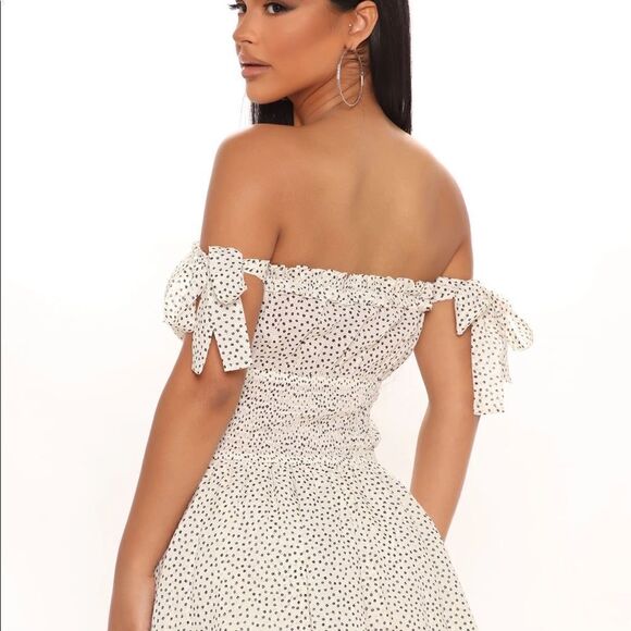 Fashion Nova mini dress  - Picture 3 of 7